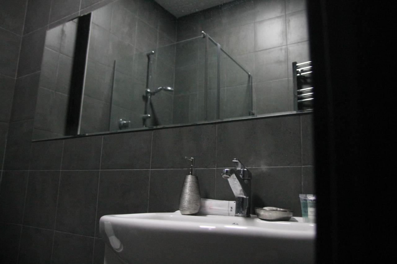 טביליסי Vake Apartment מראה חיצוני תמונה